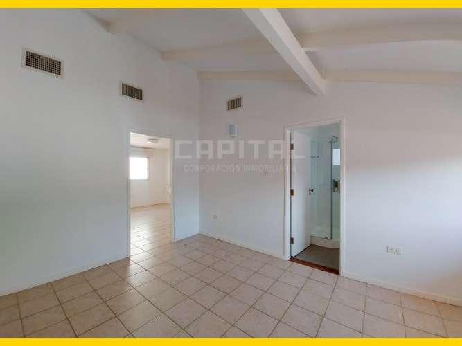 Casa confortable en alquiler zona oeste barrio las palmas18713504
