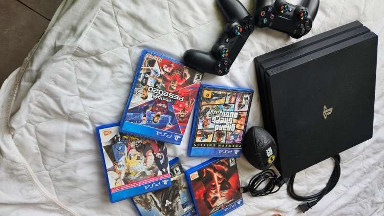 Playstation 4 pro1724629415