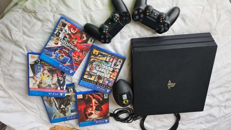 Playstation 4 pro1724629415