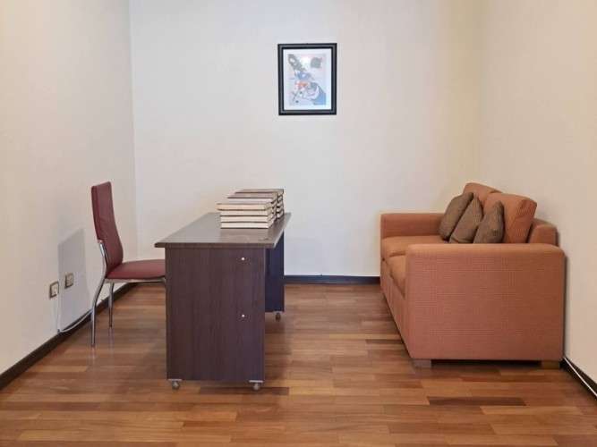 Elegante y amplio departamento amoblado en alquile, parque fidel anze, cochabamba976992591