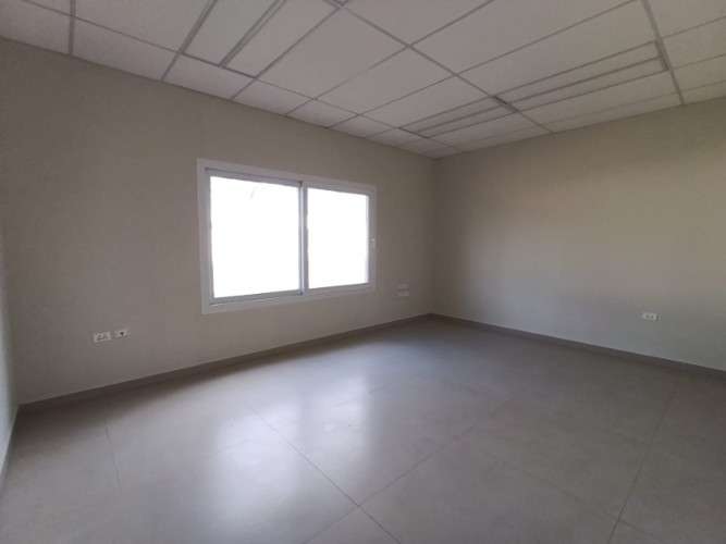 Galpon con oficinas en alquiler en parque industrial265777250