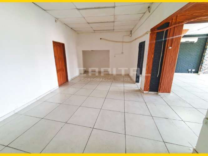 Local comercial en alquiler sobre tercer anillo interno1783414556