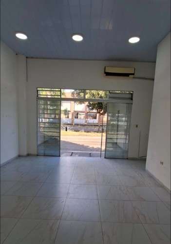 Alquiler local comercial 1933612745