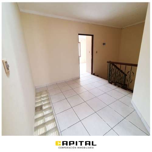 Casa en venta – zona av. roca y coronado770709717
