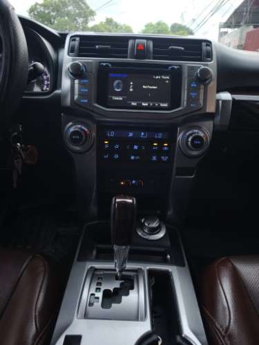 Vendo o permuto toyota runner limited 2014 4x4 de toyosa 1588947319