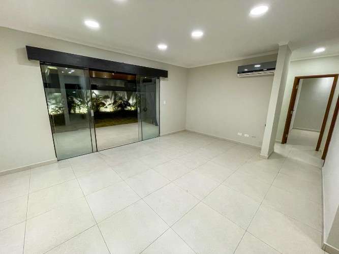 Casa en venta – cond. fontana family club, km 9 norte1139547515