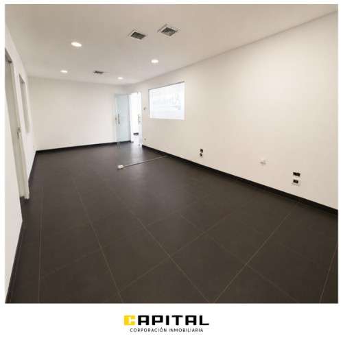 Oficina de 70 m2 en edificio tacuaral equipetrol norte1626764768