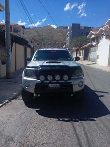 Toyota tacoma ?? 417600854