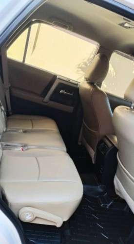 Vendo vagoneta toyota runner 2014 3 filas impecable cel 75018362 2114864697