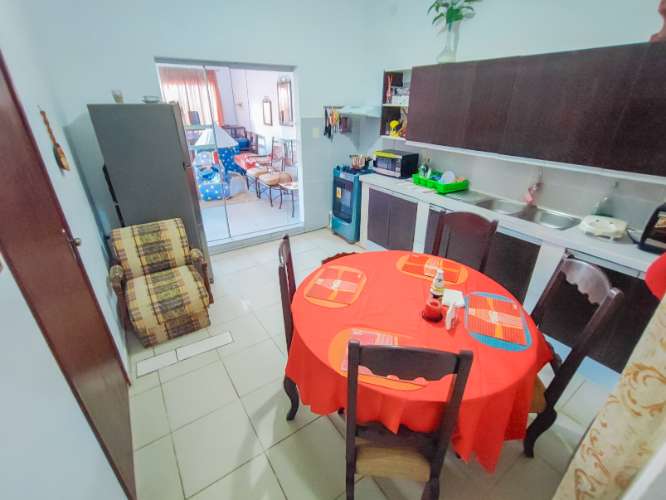 Casa en venta km 9 cerca a la avenida banzer942459036