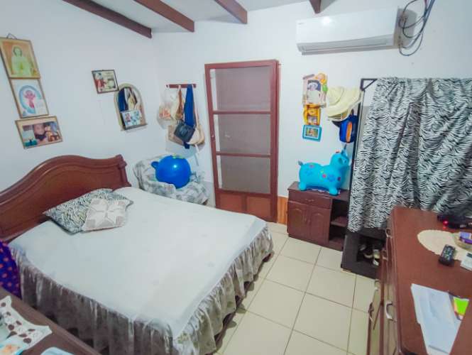 Casa en venta km 9 cerca a la avenida banzer942459036