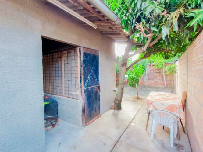 Casa en venta km 9 cerca a la avenida banzer942459036
