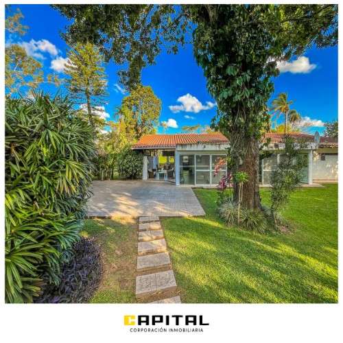 Linda casa quinta/doble vía la guardia en venta1314684595