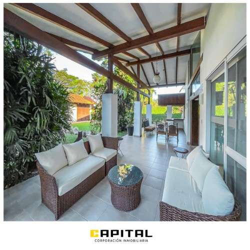 Linda casa quinta/doble vía la guardia en venta1314684595