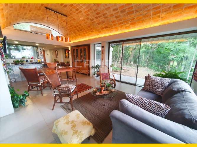 En porongo vendo casa de estilo – con una linda vista659325753