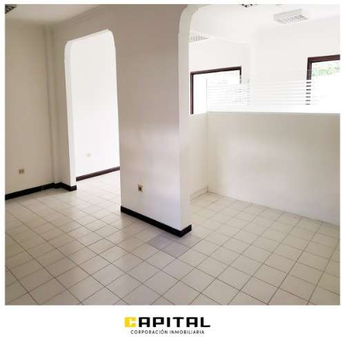 Barrio equipetrol – amplio inmueble para oficinas2021424442