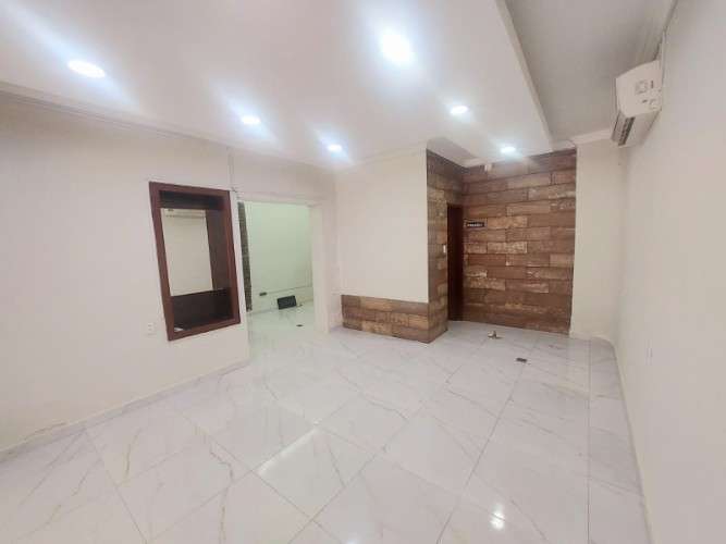 Local en alquiler a pasos de avenida banzer1665640438