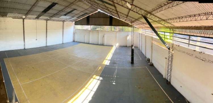  sobre avenida galpón con oficinas en alquiler – zona norte 4to anillo 1222111172