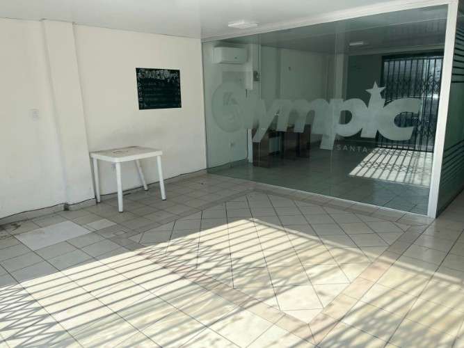  sobre avenida galpón con oficinas en alquiler – zona norte 4to anillo 1222111172