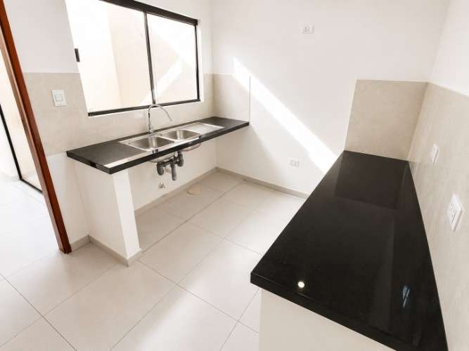 Casa en venta 3 dormitorios -zona norte remanso2081656573