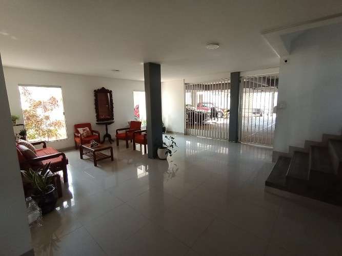 Departamento en venta - planta baja - zona norte1129163987