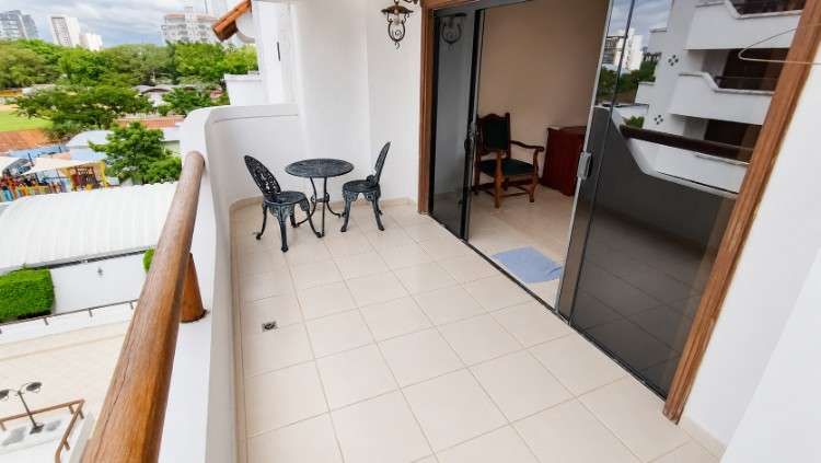 Departamento de 1 dormitorio amoblado en equipetrol1412884473