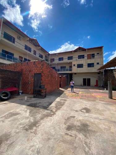  edificio de uso múltiple en alquiler704461191