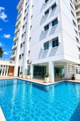 Departamento de 3 dormitorios en venta sobre av los cusis1569883575
