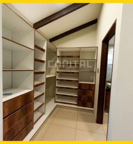 Hermosa casa en venta en barrio urbarí977157977