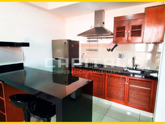 Alquilo departamento amoblado con parqueo875826183