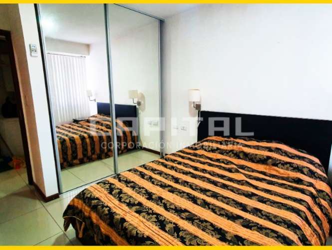 Alquilo departamento amoblado con parqueo875826183