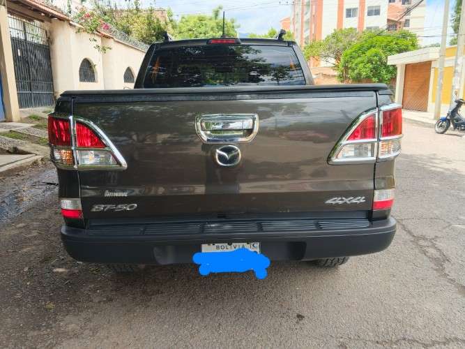 Hermosa bt50 año 2020 bien equipada1548553961