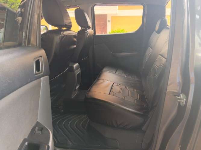 Hermosa bt50 año 2020 bien equipada1548553961