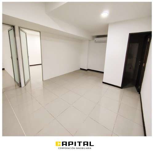 Vendo amplia oficina en planta baja – edificio alegranza959346325