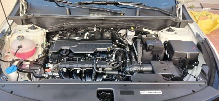 Vendo o permuto kia sportage 2023 version full gt-line  cel 75018362 *importado por autosud *motor 2000cc *recorrido 22000 km *caja automatica secuencial con paddle shifters *tracciòn 4x4 *asientos de cuero electrónicos *radio con pantalla (android auto y1278565950