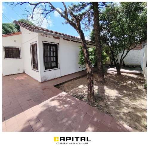 Casa en venta de 4 dormitorios con amplio terreno1630733310