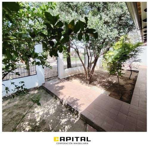 Casa en venta de 4 dormitorios con amplio terreno1630733310