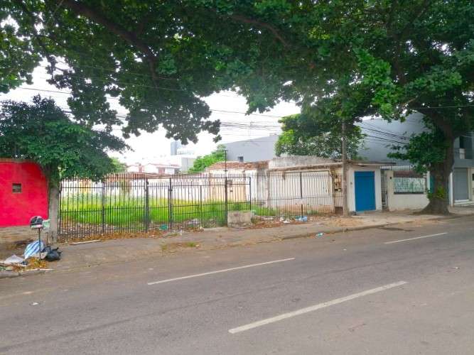 Terreno comercial en venta. centro. próximo a la av. brasil1383606027