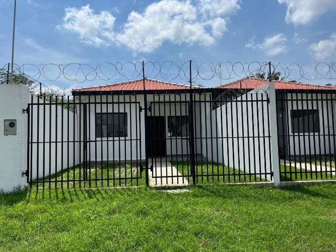 Casa en venta a estrenar zona norte valle sanchez1537214249